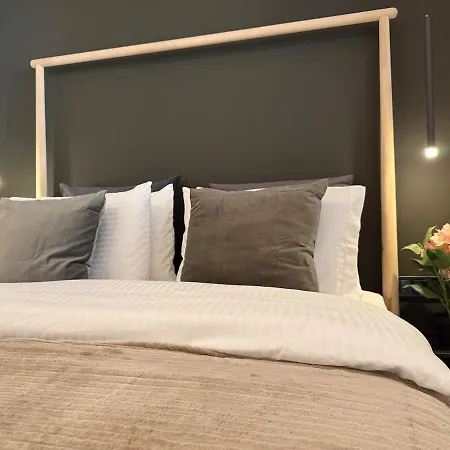 Doormat #31 Juliet Lägenhet